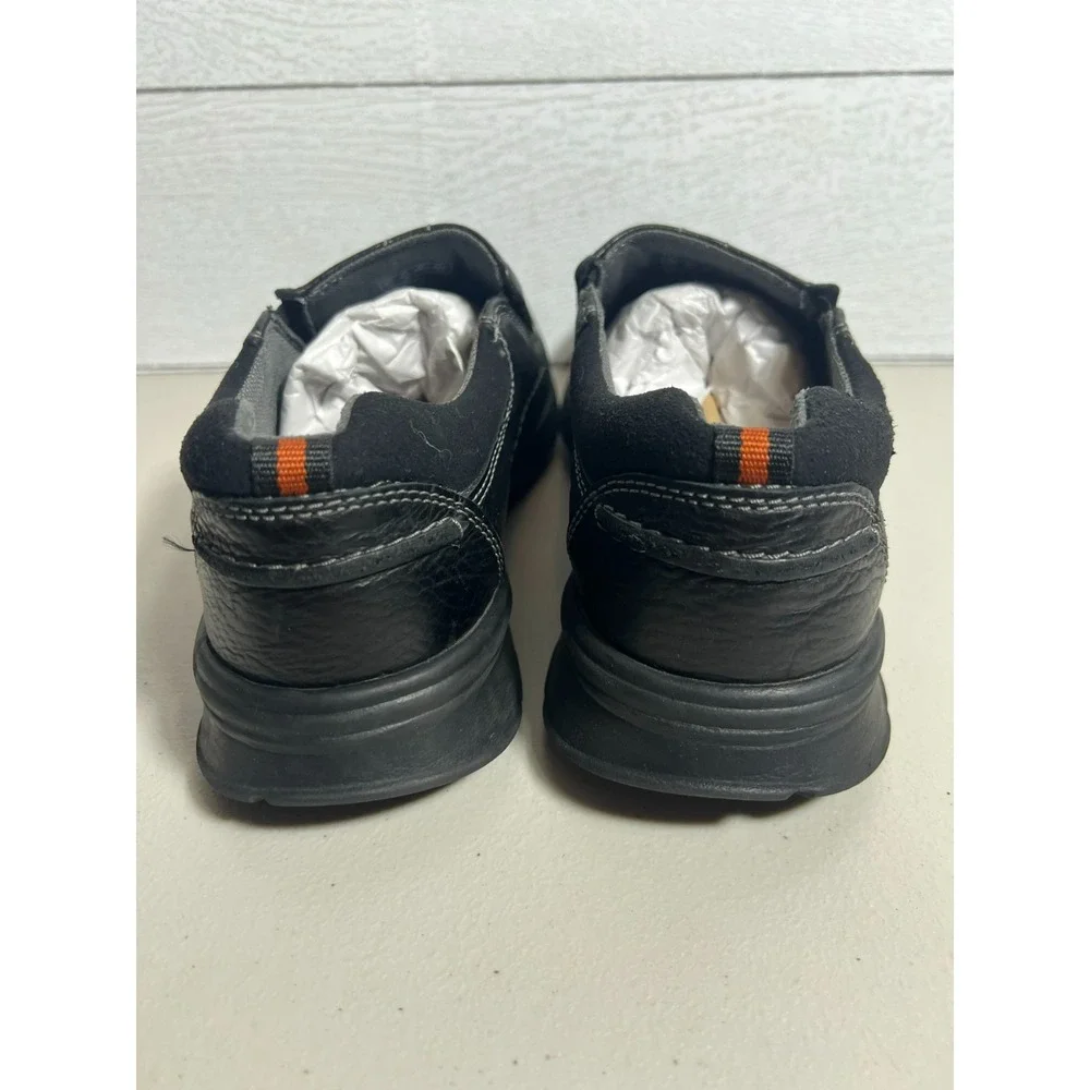 Clarks product men